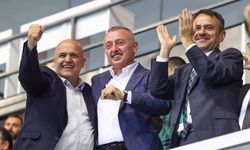 Tahir Büyükakın’dan Kocaelispor’a Tam Destek: "Daha Da İyi Olacağız"