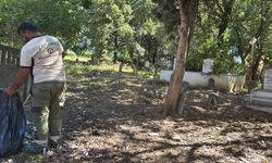 Kocaeli Büyükşehir’den Maneviyata Dokunan Hizmet: Derince Mezarlıklarında Kapsamlı Bakım
