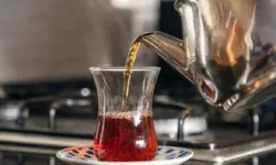 Çayın acılaşmasını geciktiriyor! İşte o mucize yöntem