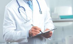 Yıllık 680 Bin Dolar Maaşla Doktor Bulamıyorlar! İlginç İlanın Perde Arkası