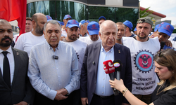 Ümit Özdağ'dan Madencilere Eylem Alanında Destek: "Bakanlık mı Daha Güçlü Şirket mi Göreceğiz"