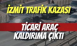 İzmit D-100’de Trafik Kazası: Ticari Araç Kaldırıma Çıktı