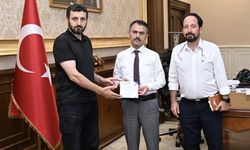 İHH Kocaeli Şubesi’nden Vali İlhami Aktaş’a Ziyaret