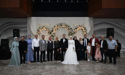Vali Aktaş, Büşra ve Ahmet Haşim Çiftinin Nikah Törenine Katıldı