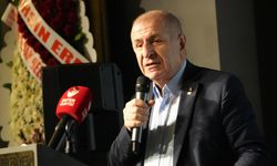 Ümit Özdağ'dan Çarpıcı Mesajlar: "Ülkemiz Ağır Çekim Bir Yıkım Döneminden Geçiyor"