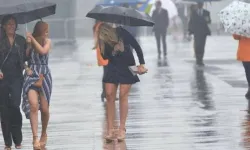 AKOM'dan İstanbul için fırtına ve sağanak uyarısı