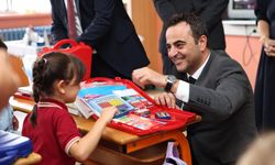 Başkan Özlü’den Başiskeleli Öğrencilere Kırtasiye Desteği