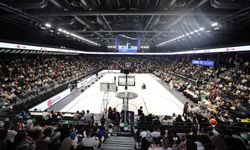 Çayırova Belediyesi Spor Kompleksi Görkemli Törenle Hizmete Açıldı