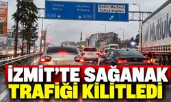İzmit’te sağanak trafiği kilitledi: Kilometrelerce kuyruk oluştu