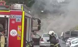 Kocaeli Şehir Hastanesi Otoparkında Otomobil Yangını