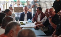 Başkan Büyükakın Geleneği Bozmadı: Karamürselli Balıkçılara Yeni Sezon Ziyareti