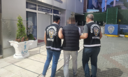 Nitelikli Dolandırıcılıktan Aranan Şahıs Kocaeli Polisinin Operasyonuyla Tutuklandı