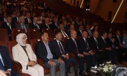 Tahir Büyükakın: "Sanayi ve Eğitimdeki Arayüzler Buluştukça Geleceği Şekillendireceğiz"