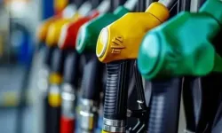 Petrol 97 doları aştı motorin 90 TL barajını yıktı: 8 Eylül güncel akaryakıt fiyatları
