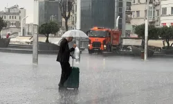 Meteoroloji'den peş peşe uyarılar: O bölgelerde göz gözü görmeyecek
