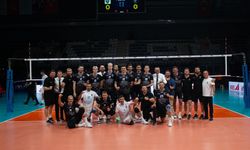 Gebze Belediyespor'dan Kupa Voley'de Set Vermeden Galibiyet