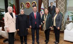 Başkan Söğüt Tülay Kaynarca'yı Körfez'de Ağırladı