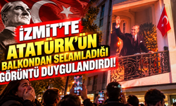 İzmit'te Atatürk'ün balkondan selamladığı görüntü duygulandırdı!