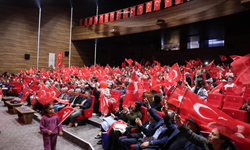 Çayırova'da 29 Ekim coşkusu! Cumhuriyet Bayramı konserine yoğun ilgi