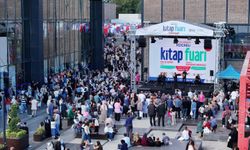 16. Kocaeli Kitap Fuarı Yarın Akşam Törenle Kapılarını Açıyor