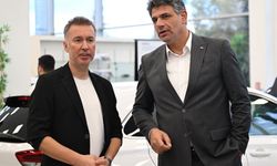 Kartepe Belediye Başkanı Kocaman IONIQ 3’ü İnceledi