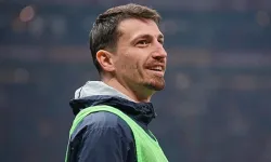Fenerbahçe'nin kamp kadrosu belli oldu! Mert Hakan Yandaş kararı gündem oldu