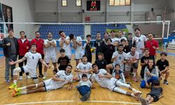 Gölcük Belediyespor Voleybolda 5. Galibiyetini Aldı