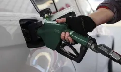 Otogaza gece yarısı rekor zam! Bir günde 6 lirayı aştı