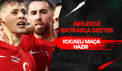 Büyükşehir’den Milli Maça Binlerce Bayrakla Destek
