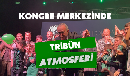 Kocaeli Kongre Merkezi’nde Stadyum Atmosferi: Mehmet Açık Üçlü Çektirdi