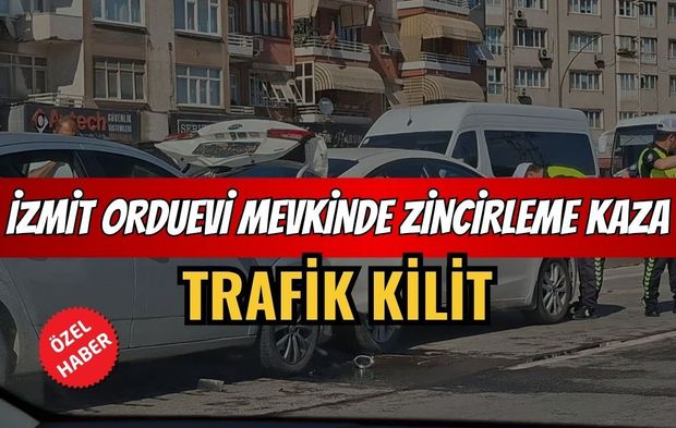 İzmit Orduevi Mevkiinde Zincirleme Kaza Trafik Kilitlendi