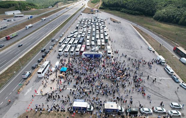 AK Parti'nin 25. Yılı İçin Dev Konvoy Kocaeli'de Buluştu!