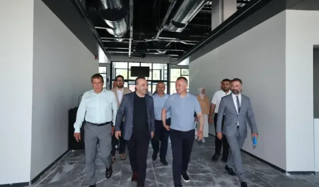 Başkan Büyükakın, Yeni Karamürsel Otobüs Terminali’ni İnceledi