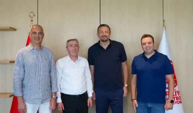 Çayırova Belediyesi Basketbol Heyeti, Hidayet Türkoğlu’nu Ziyaret Etti
