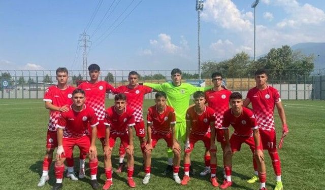 Körfez GB U-17 takımı, Bursa yarı finallerinde finale kalamadı