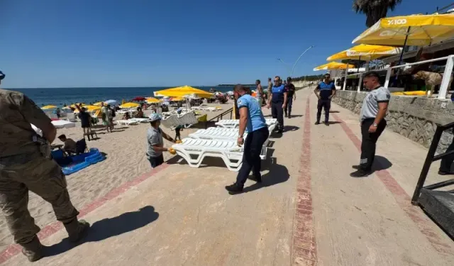 Kandıra Belediyesi’nden Sahillerde İzinsiz Şezlonglara Geçit Yok