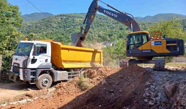 Büyükşehir’den Kartepe’ye geleceğe yatırım yolları