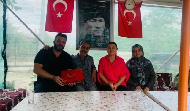 İzmit Belediyesi Kandıra’daki gazi ve şehit yakını ailelerini ziyaret etti