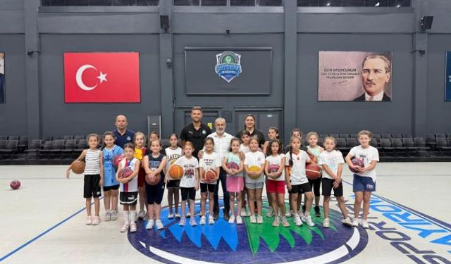 Çayırova’da geleceğin basketbol yıldızları seçildi