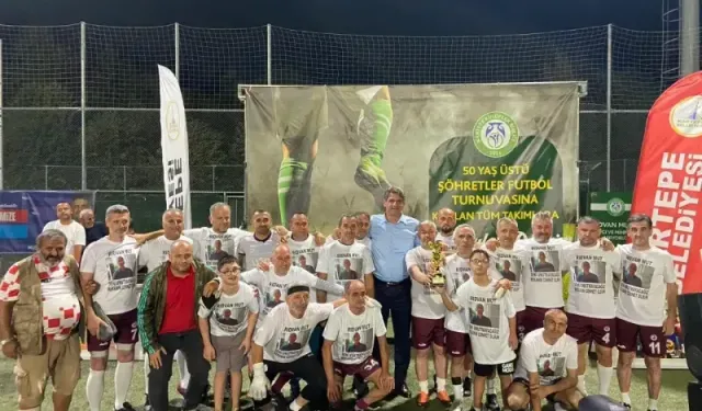 Kartepe Şöhretler Turnuvası'nın şampiyonu Arslanbeyspor oldu