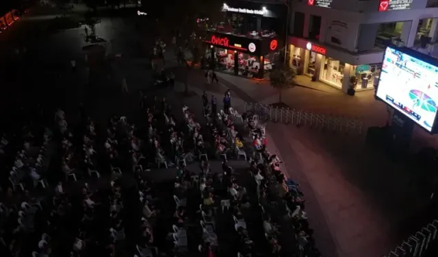 Gebze'de Final Heyecanı Gebze’de Dev Ekranlarda