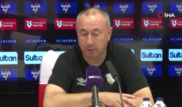 Stanimir Stoilov: "Önde oynayan oyuncularımızın daha öz güvenli olmaları gerekiyor"