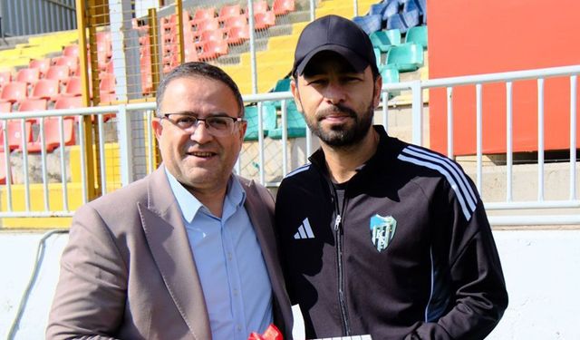 Sertif Gökçe’den Selçuk İnan’a anlamlı hediye