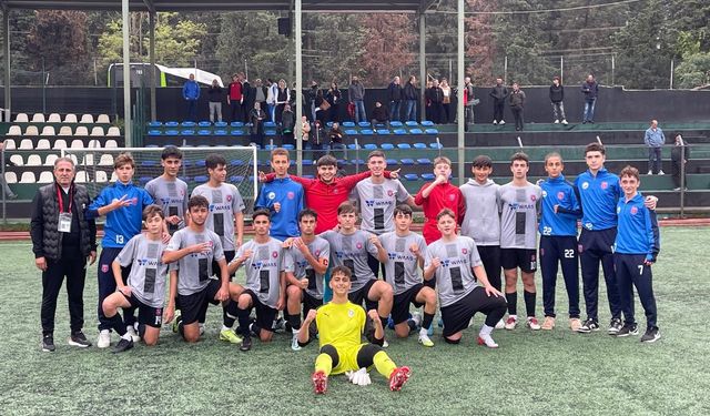 U16 Gelişim Ligi Derbisinde Derince Birlik'ten Net Galibiyet