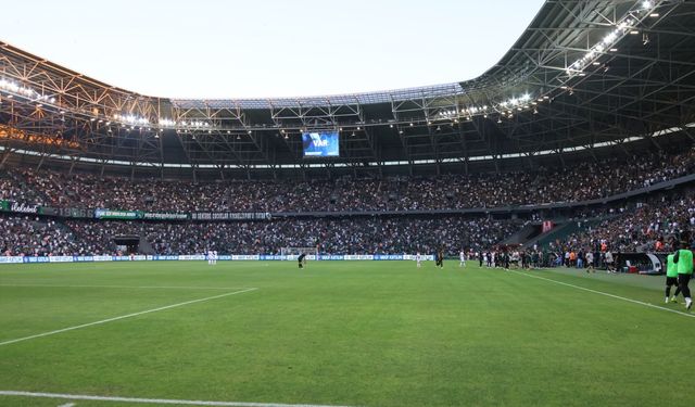 Kocaelispor'da o tribünlerde kombine satışlarına ara verildi
