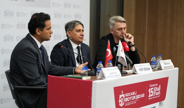 Kocaeli Kitap Fuarı’nda futbol rüzgarı: Orhan Ak anılarını paylaştı