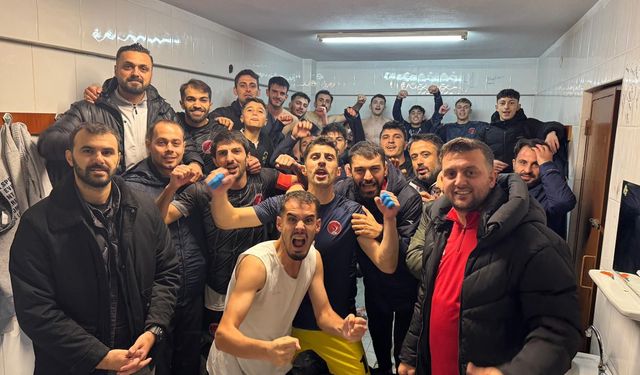 Tütünçiftlikspor ilk yarıda işi bitirdi