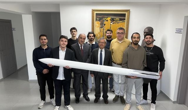 Girne Üniversitesi’nin Roketi Göklerde: 6 Bin Metrelik Öğrenci Başarısı