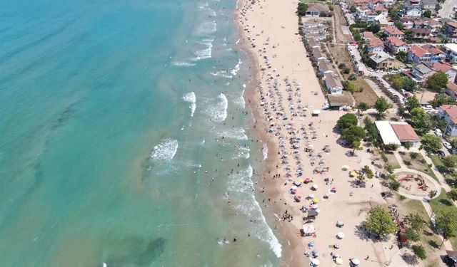 Kandıra'da Deniz Yeniden Isındı