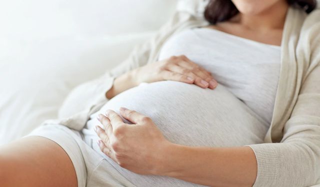 Riskli gebelik ne anlama geliyor? Uzmandan anne adaylarına takip uyarısı
